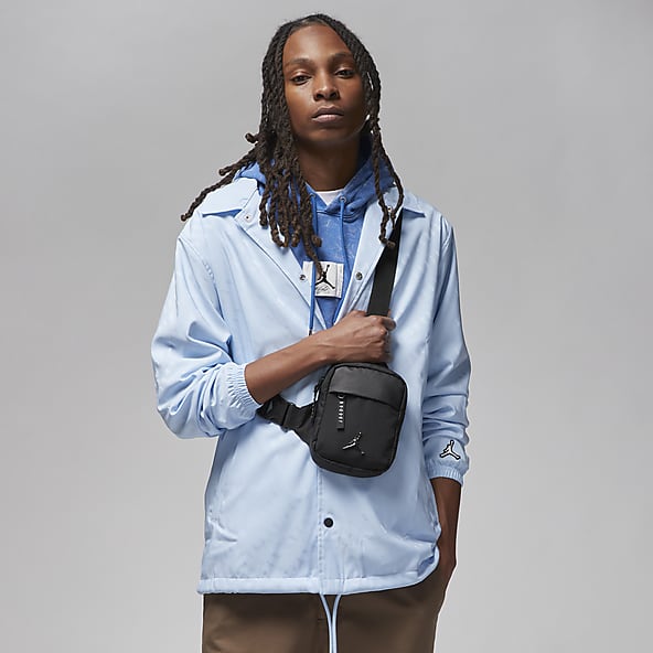 Fanny Packs. Nike